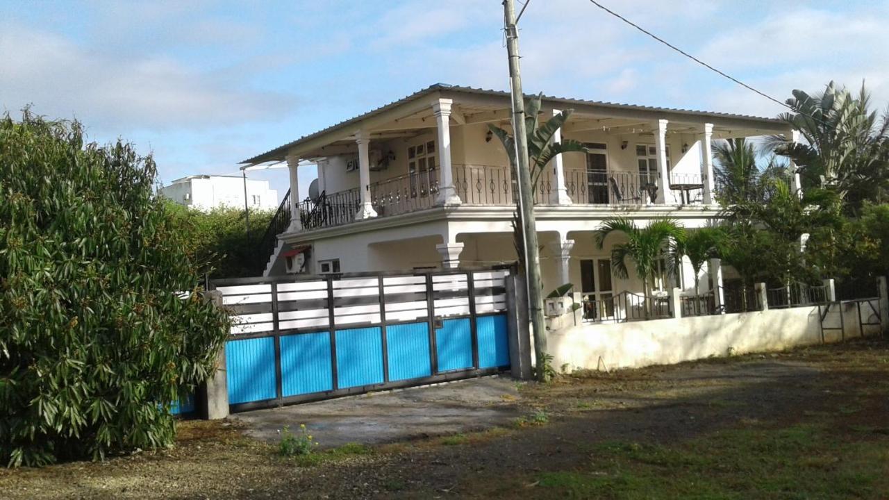 Dino 3 Trou-aux-Biches Exterior foto